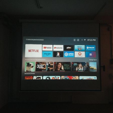 Raum Life - Vintage Loft - Heimkino Netflix - 2X Privat Parkplaetze Apartment Straubing Bagian luar foto