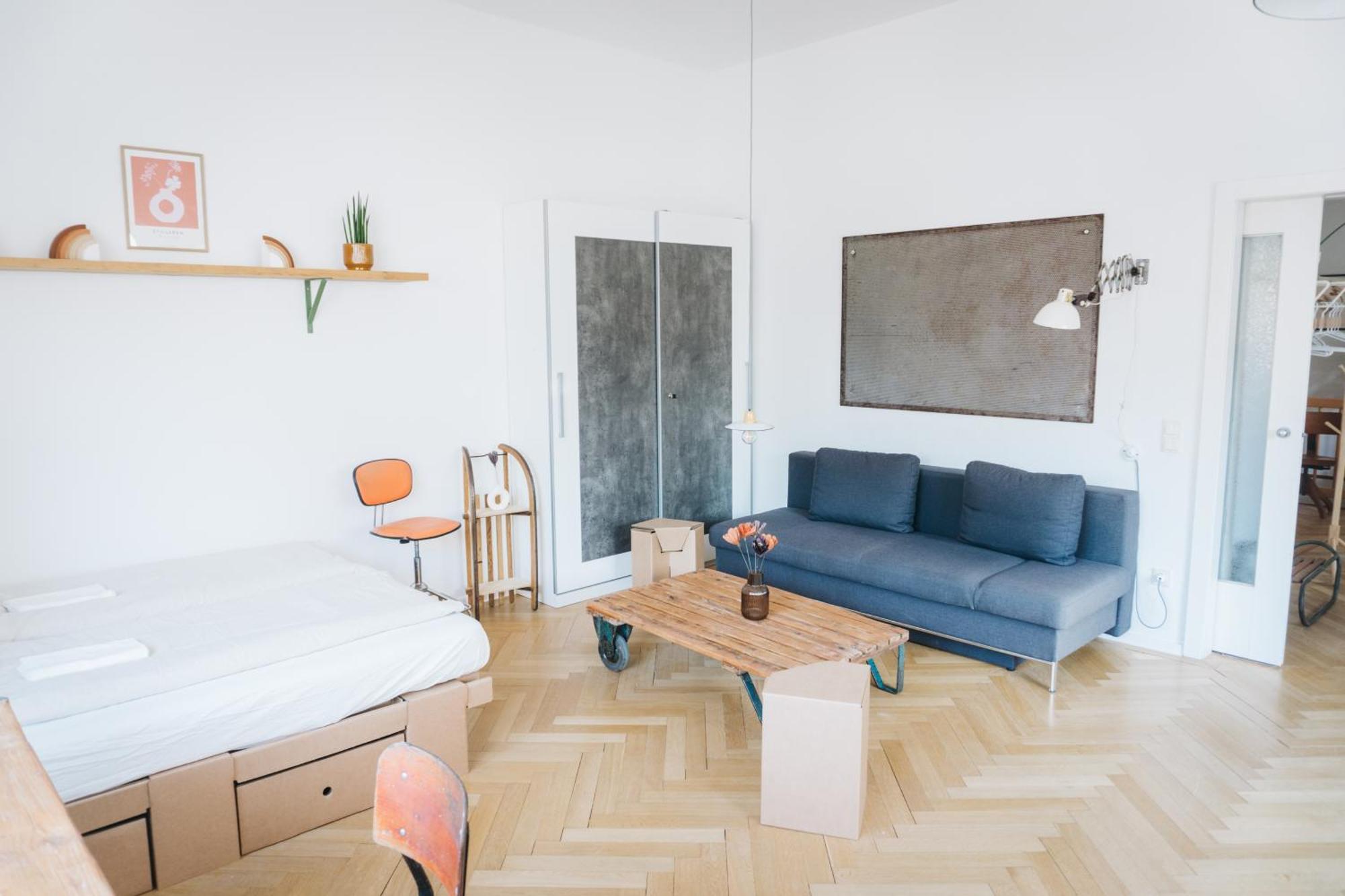 Raum Life - Vintage Loft - Heimkino Netflix - 2X Privat Parkplaetze Apartment Straubing Bagian luar foto